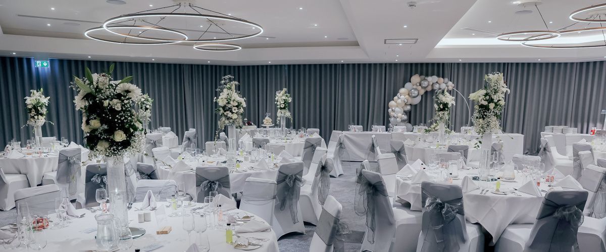 Holiday Inn London - Shepperton weddings.